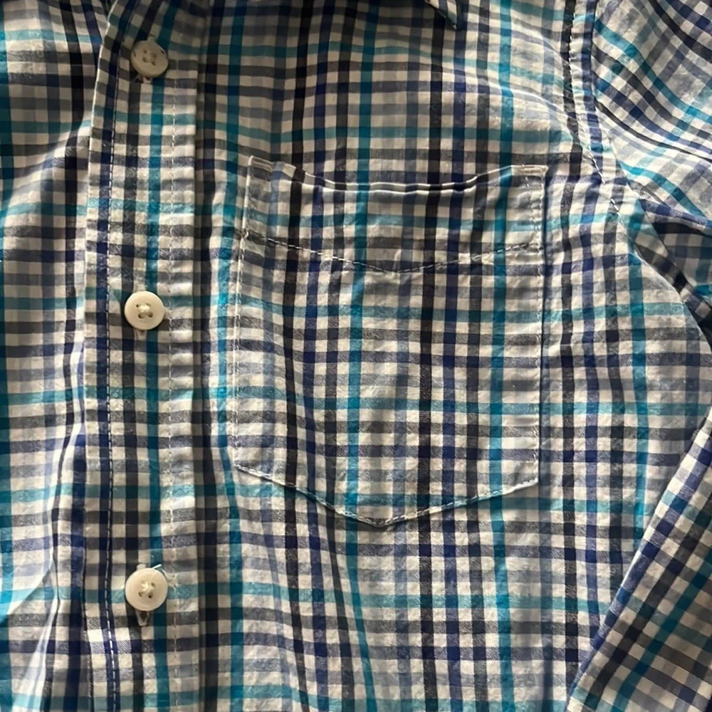EUC The Children’s Place plaid button down camp shirt, sz 7/8